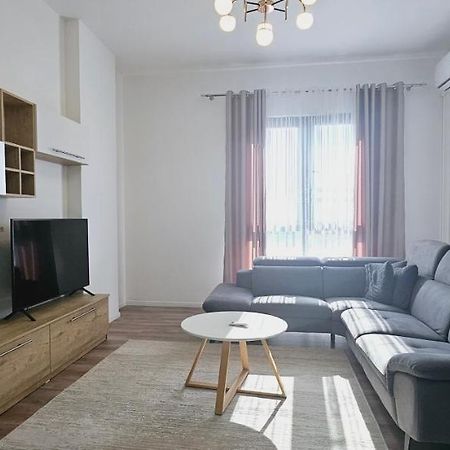 Myhouse At 21 Dhjetori Daire Tiran Dış mekan fotoğraf