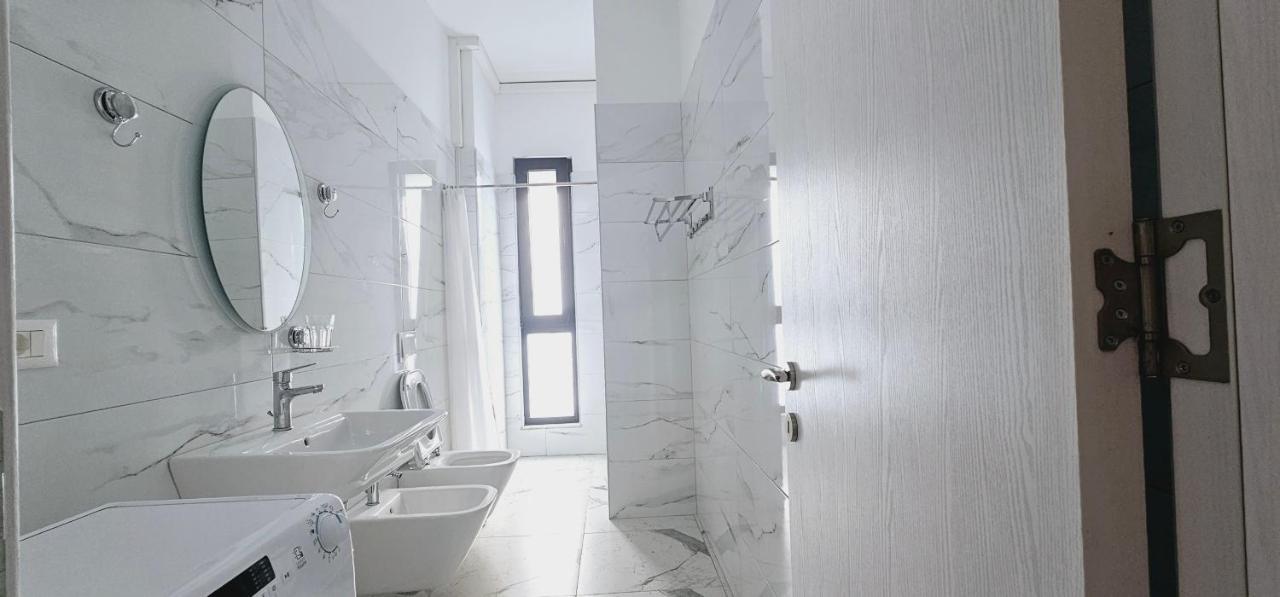 Myhouse At 21 Dhjetori Daire Tiran Dış mekan fotoğraf