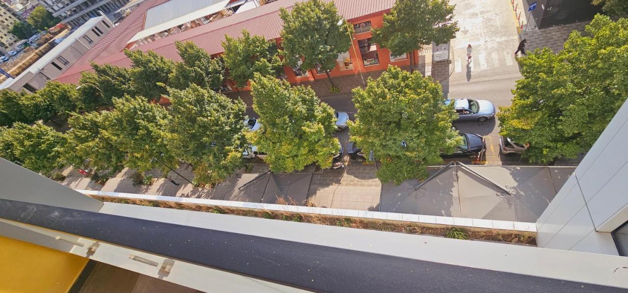 Myhouse At 21 Dhjetori Daire Tiran Dış mekan fotoğraf