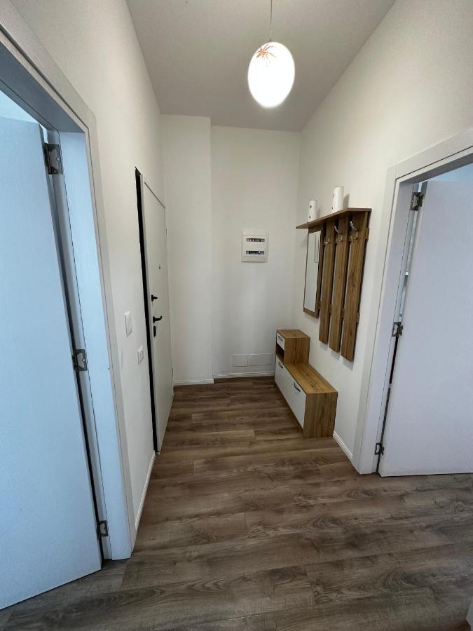 Myhouse At 21 Dhjetori Daire Tiran Dış mekan fotoğraf